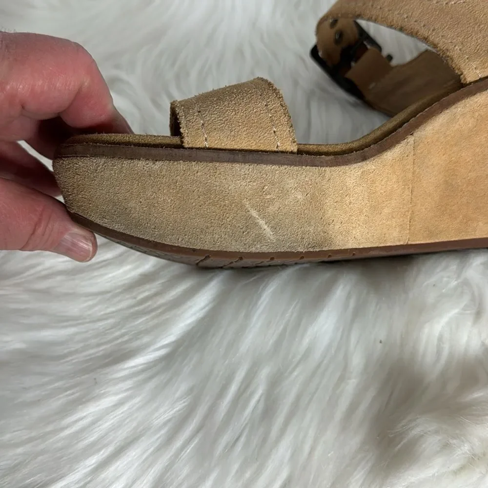 Clarks Ashley Orchid Tan Suede‎ Ankle Strap Platform Sandals Sz 8.5
